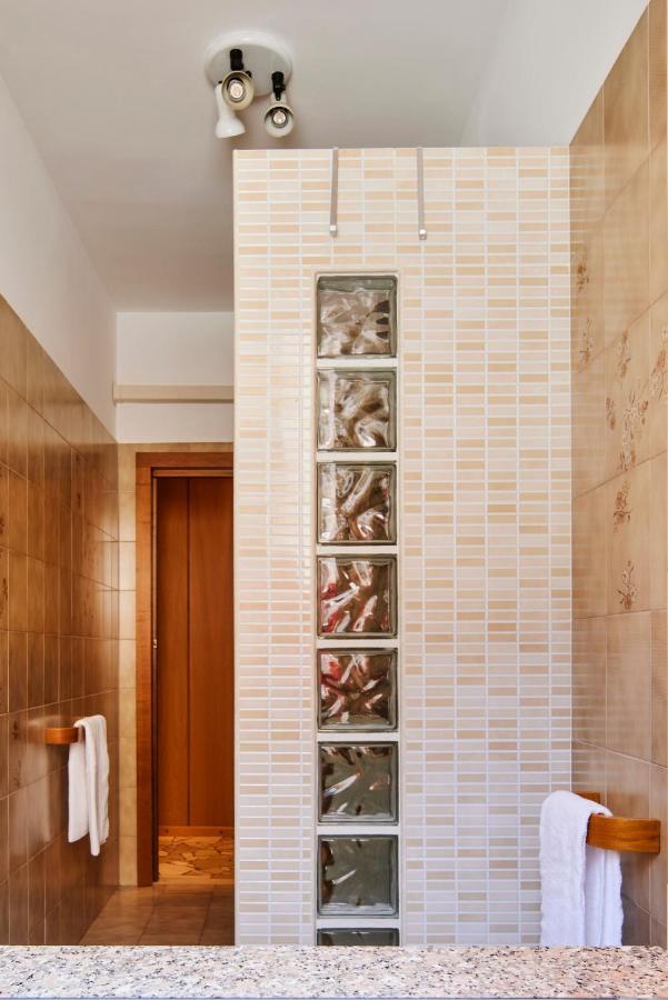 Апартаменти L'Antico Casolare - Vicino M3 E Fondazione Prada Мілан Екстер'єр фото